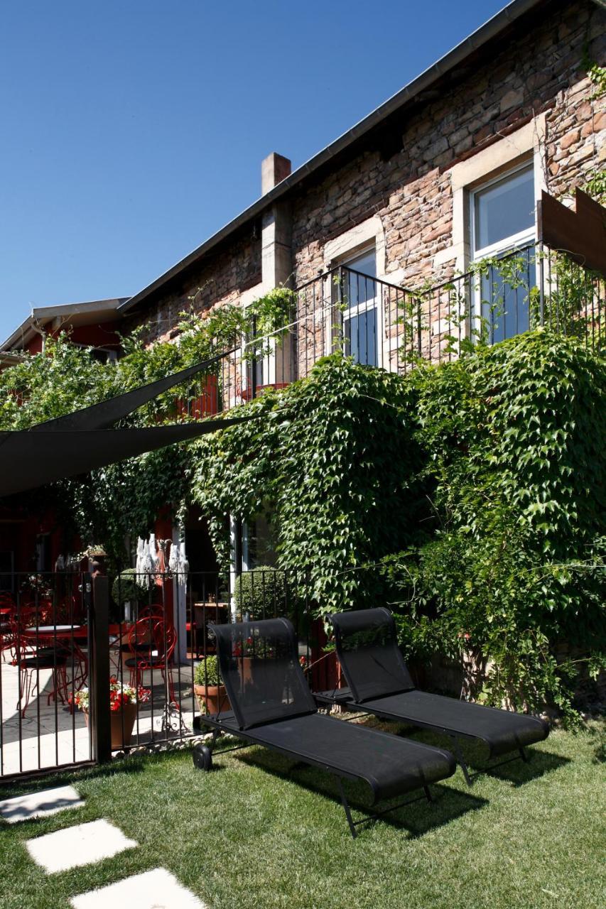 Auberge Du Paradis Saint-Amour-Bellevue Εξωτερικό φωτογραφία